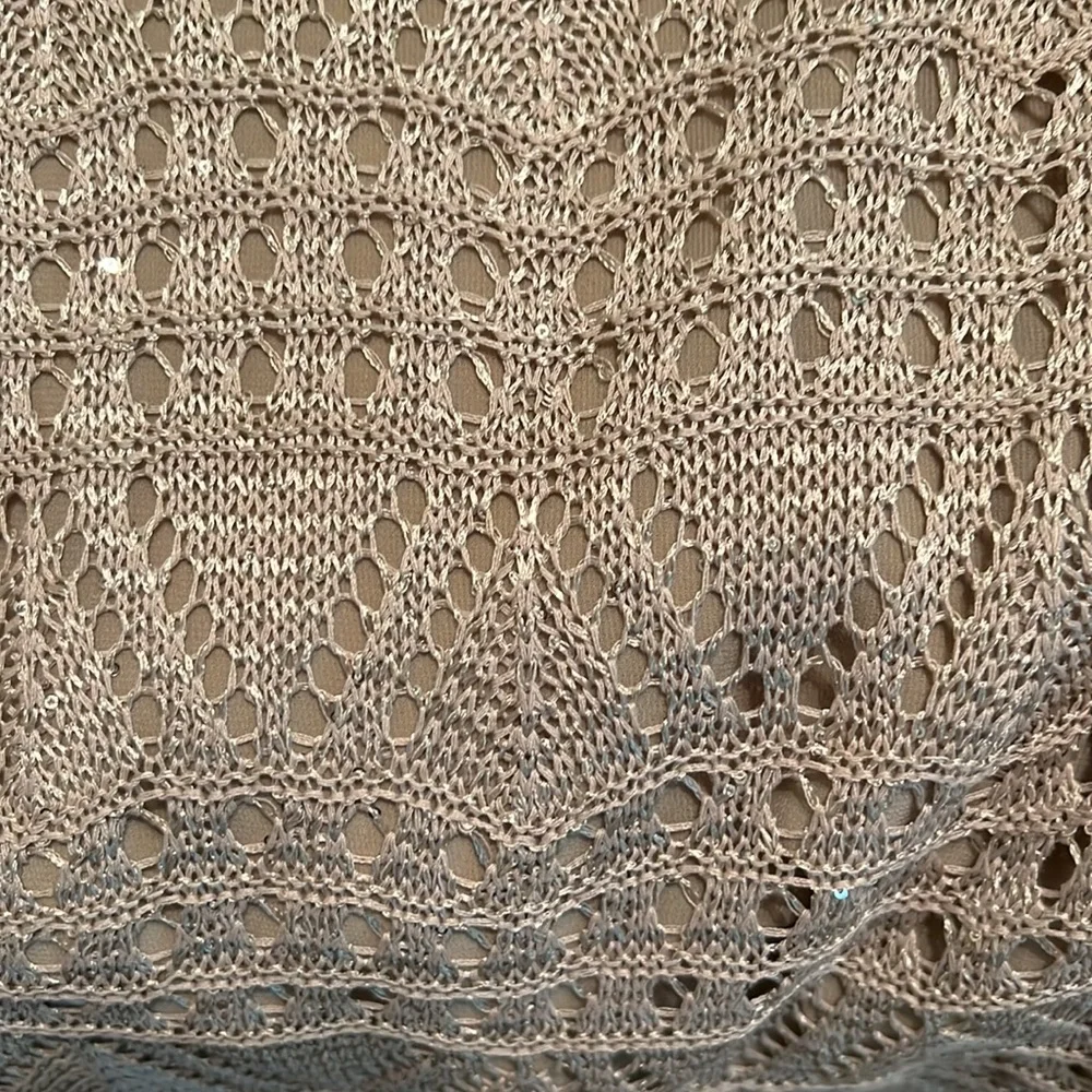 Sweater - Picture 4 of 4